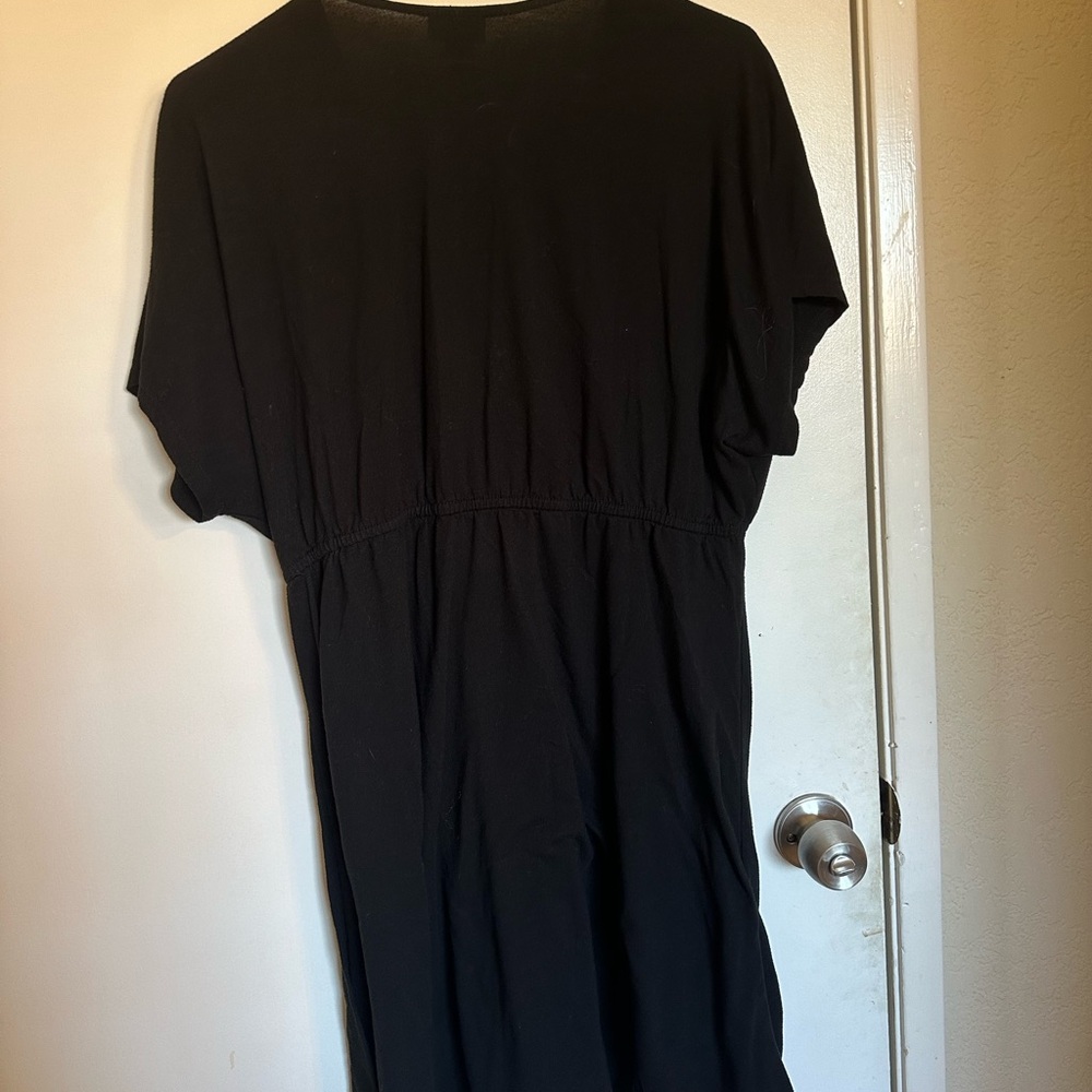 Mossimo Supply Co. Classic Black Top - Picture 3 of 3